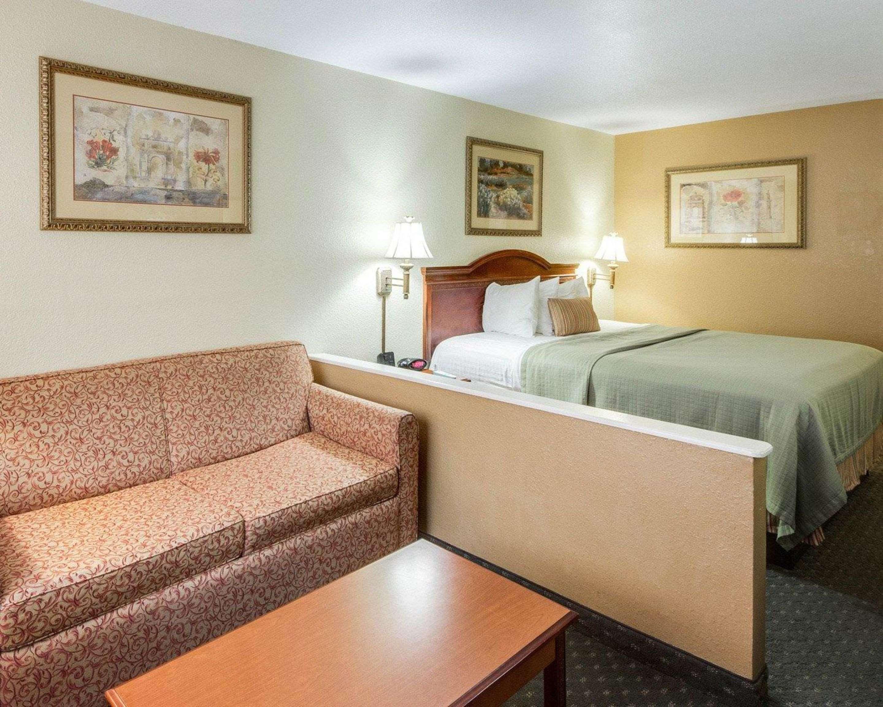 Econo Lodge Inn&Suites Eagle Pass Exterior foto