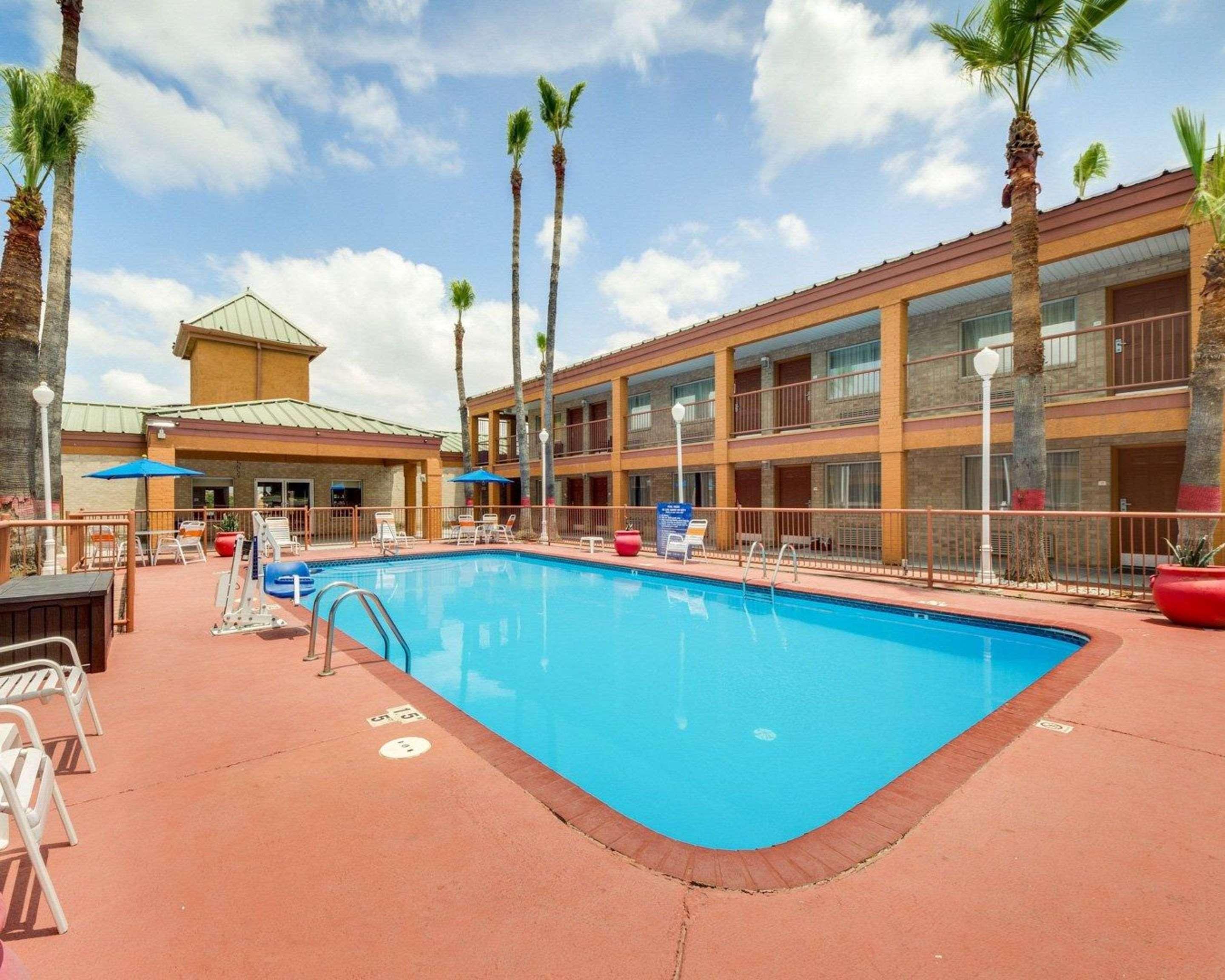 Econo Lodge Inn&Suites Eagle Pass Exterior foto
