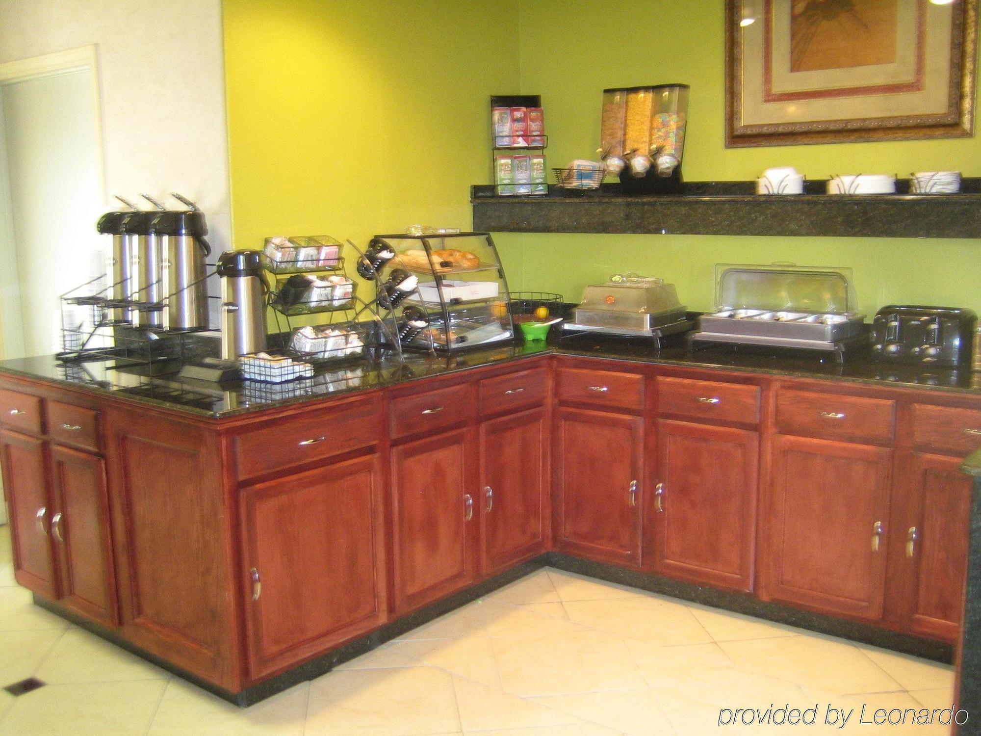 Econo Lodge Inn&Suites Eagle Pass Restaurante foto