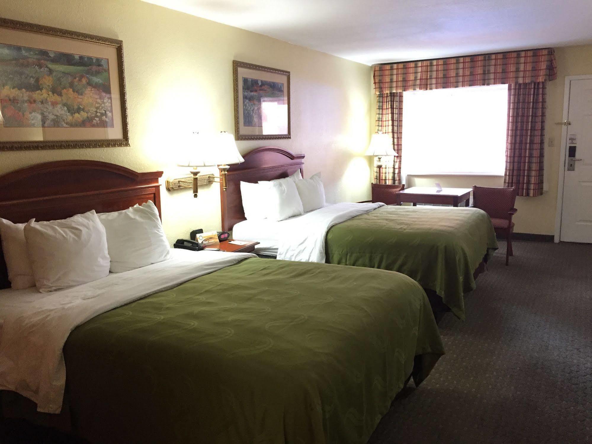 Econo Lodge Inn&Suites Eagle Pass Exterior foto